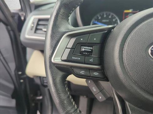 Used 2022 Subaru Ascent Limited w/ Technology Package image 11