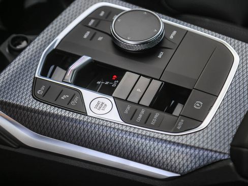 New 2026 BMW 330i Sedan w/ Convenience Package image 16