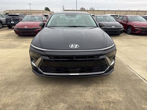 Used 2024 Hyundai Sonata Limited image 8