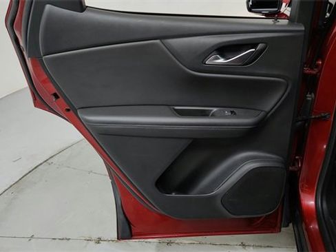 Used 2022 Chevrolet Blazer LT image 17