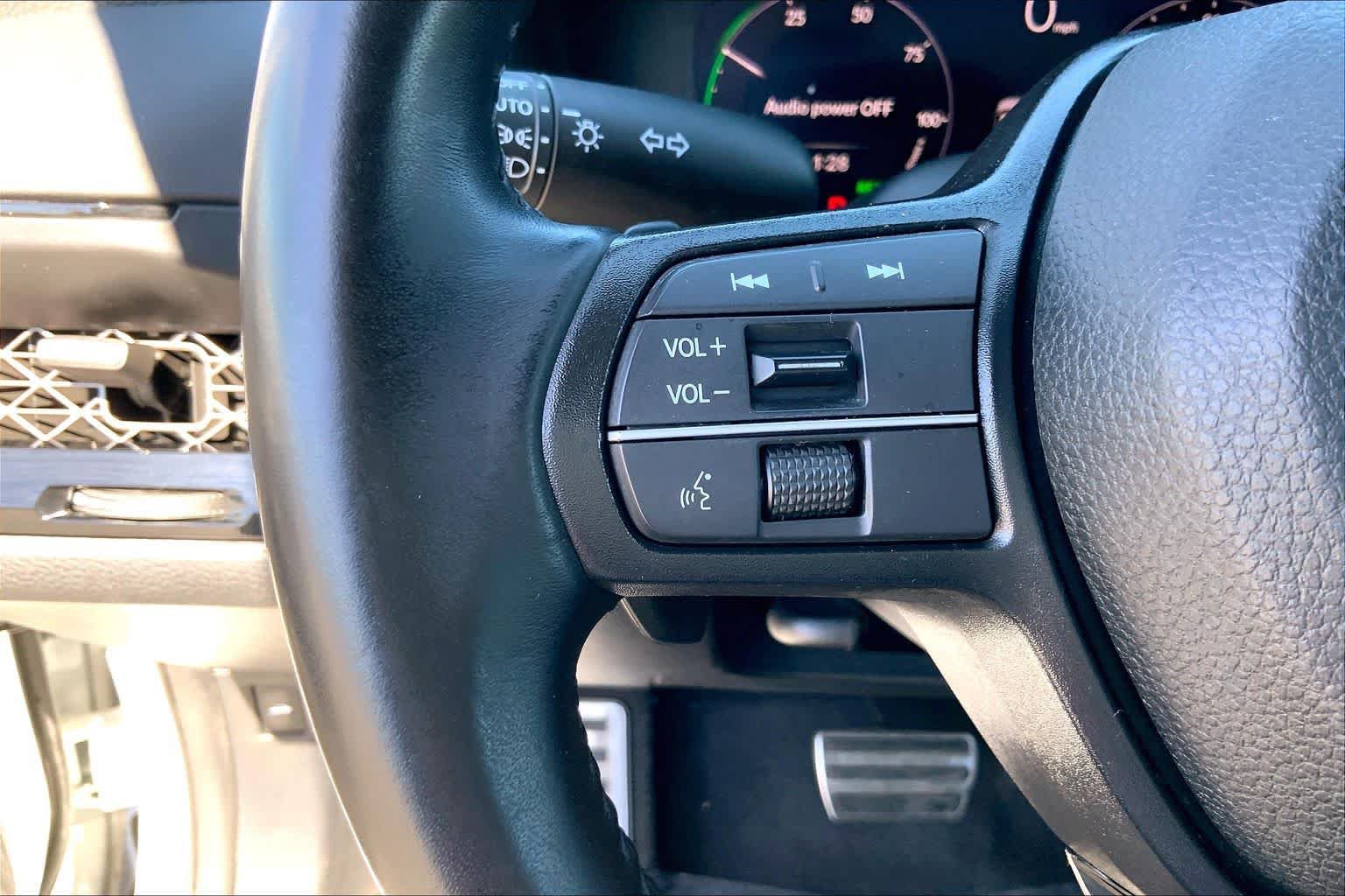 Used 2024 Honda Accord Sport image 21