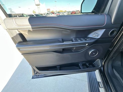 Used 2019 Ford Expedition Limited w/ Equipment Group 303A image 23
