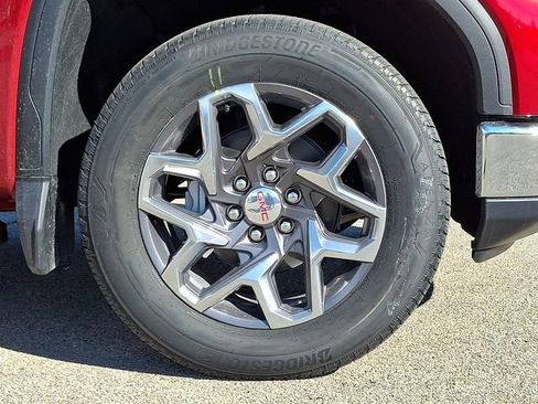 New 2026 GMC Sierra 1500 SLT w/ SLT Premium Package image 9