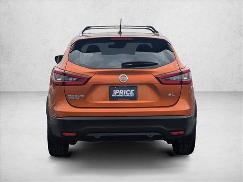 Used 2021 Nissan Rogue Sport SL image 7