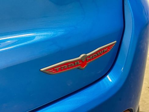 Certified 2024 Jeep Compass Trailhawk AWD/4WD image 18