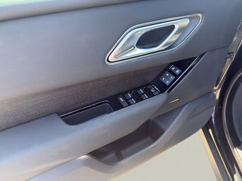 Used 2024 Land Rover Range Rover Velar S AWD/4WD image 12
