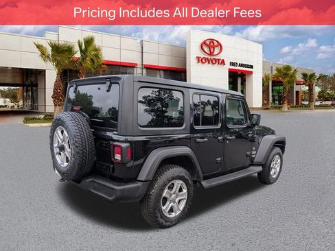 Used 2020 Jeep Wrangler Unlimited Sport S AWD/4WD image 4