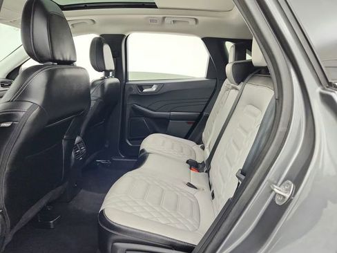 Used 2023 Ford Escape Platinum w/ Premium Technology Package image 42