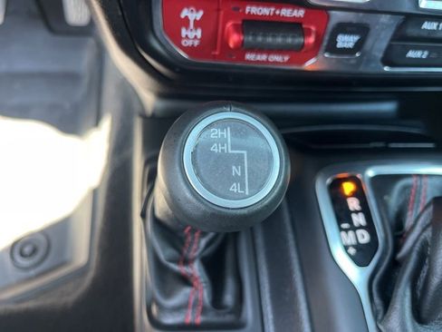 Used 2020 Jeep Wrangler Unlimited Rubicon image 33