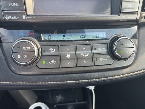 Used 2014 Toyota RAV4 Limited w/ Technology Package AWD/4WD image 6