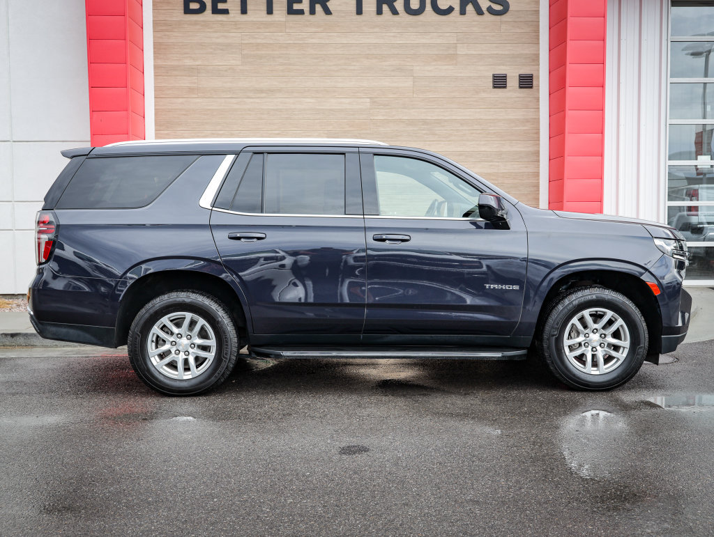 Used 2023 Chevrolet Tahoe LT AWD/4WD image 2