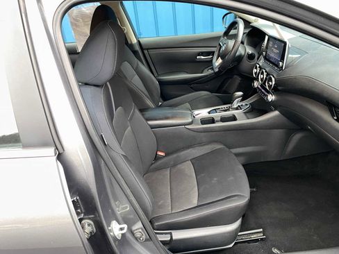 Used 2021 Nissan Sentra SV image 24