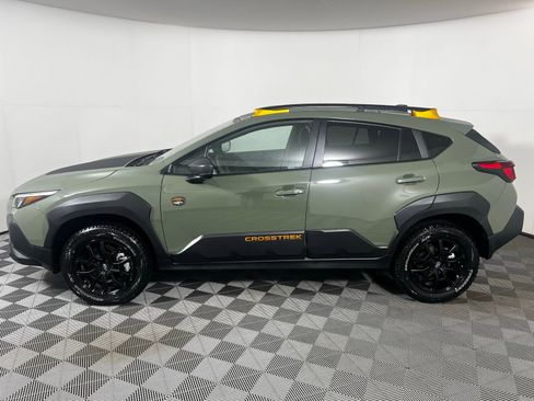 Used 2025 Subaru Crosstrek 2.5i Wilderness w/ Crosstrek Mirror Package image 8