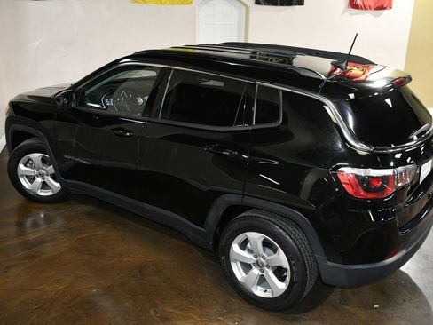 Used 2019 Jeep Compass Latitude w/ Popular Equipment Group image 80