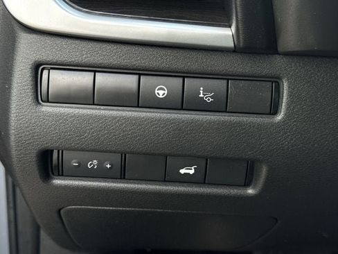 Used 2021 Nissan Rogue Platinum image 23