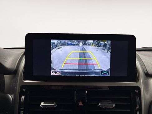 Used 2023 Lexus GX 460 Premium image 19