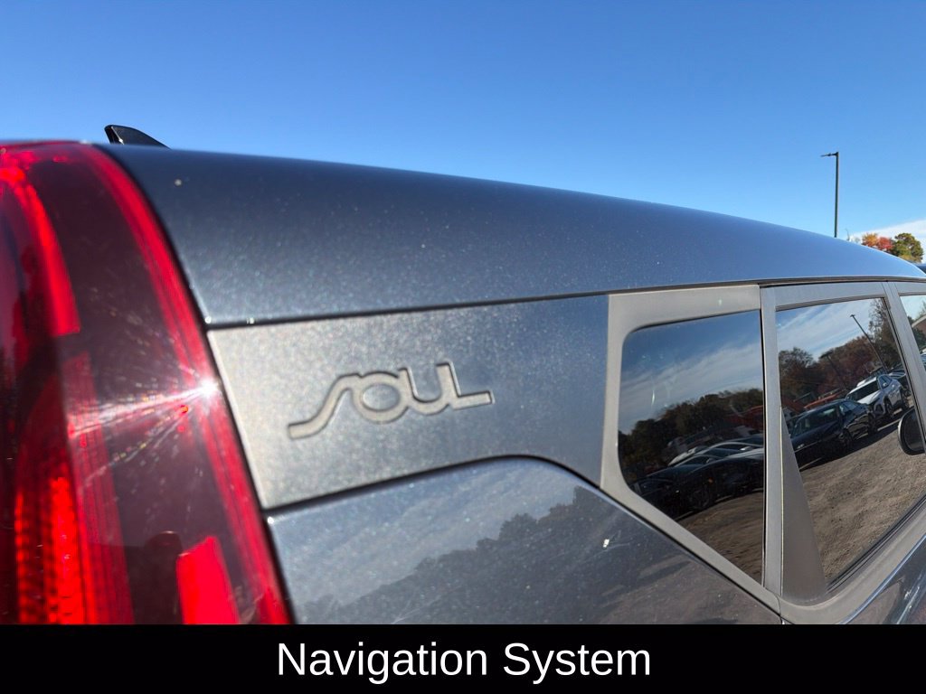 Used 2020 Kia Soul EX FWD image 7