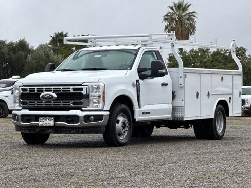 New 2025 Ford F350 XL w/ XL Chrome Package image 8