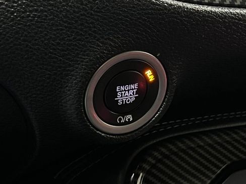 Used 2019 Dodge Challenger R/T w/ Plus Package image 23