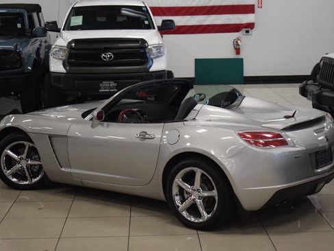 Used 2007 Saturn Sky Base 2dr Convertible w/ Premium Trim Pkg image 21