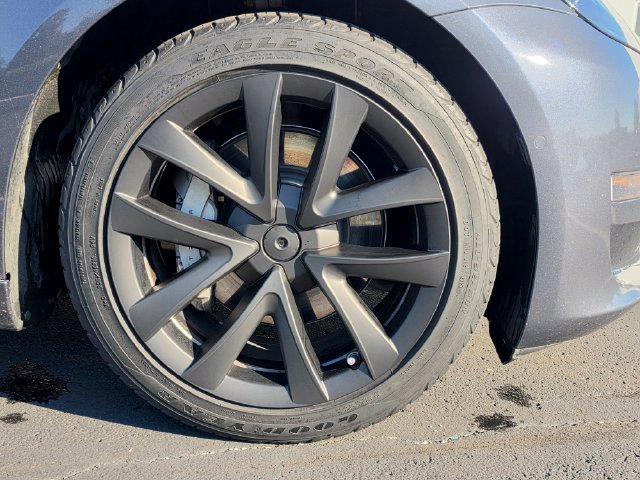 Used 2022 Tesla Model 3 Long Range AWD/4WD image 6