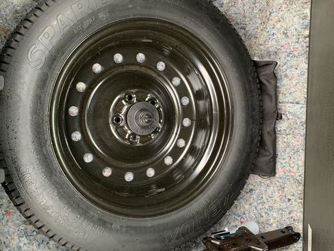 Used 2017 Honda CR-V Touring image 25