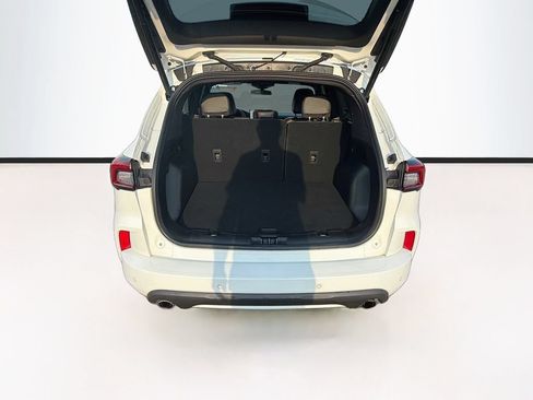 Used 2023 Ford Escape ST-Line w/ Tech Pack #1 AWD/4WD image 27