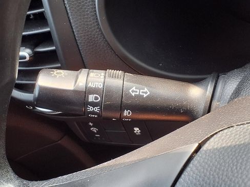 Used 2018 Kia Soul + FWD image 26