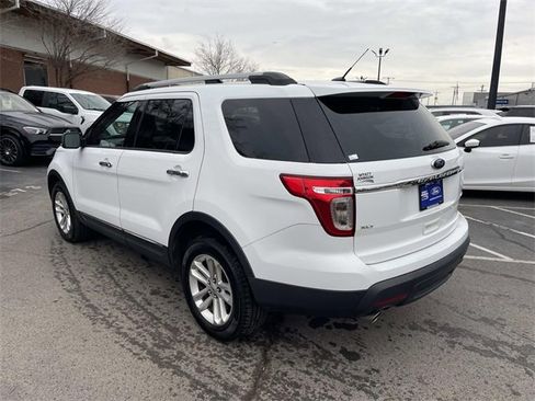 Used 2015 Ford Explorer XLT w/ Equipment Group 202A image 5