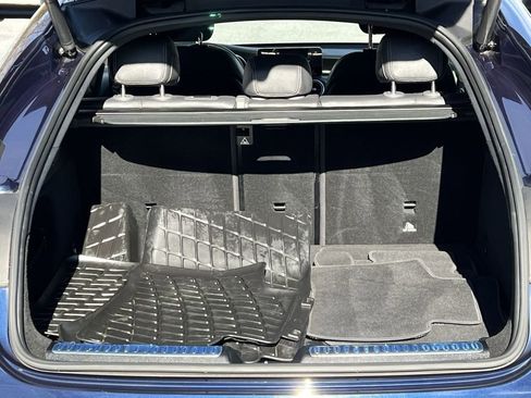 Used 2021 Mercedes-Benz GLC 300 4MATIC Coupe image 23