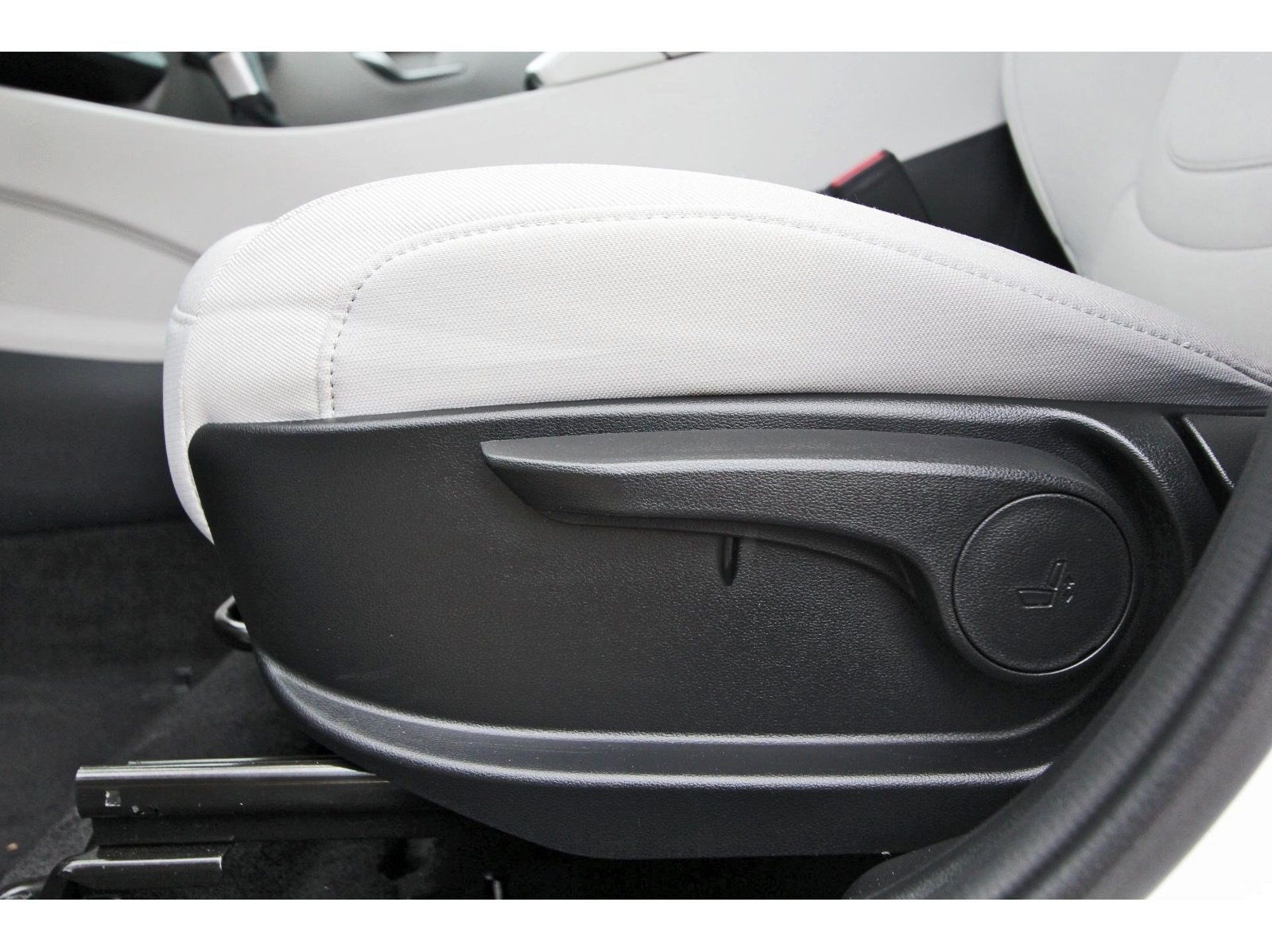 Used 2026 Hyundai Tucson SE FWD image 31