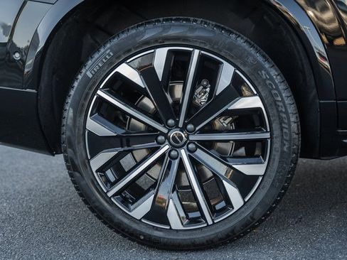 New 2026 Volvo XC90 B6 Ultra w/ Protection Package image 15