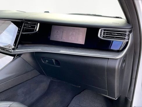 Used 2022 Jeep Wagoneer Series III w/ Premium Group I image 19