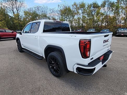 New 2026 GMC Sierra 1500 Elevation image 6