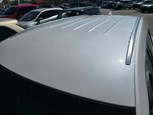 Used 2019 Cadillac XT5 FWD image 14