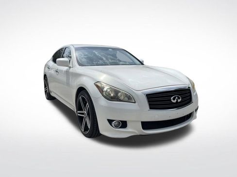 Used 2011 INFINITI M37 w/ Sport Pkg RWD image 2