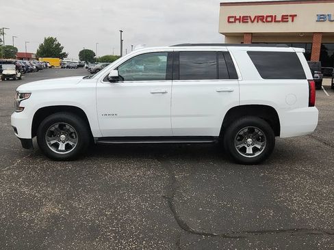 Used 2019 Chevrolet Tahoe LS RWD image 2
