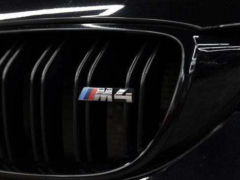 Used 2019 BMW M4 CS w/ Executive Package RWD image 11