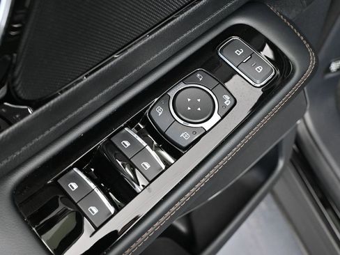 Used 2025 Lincoln Aviator Reserve w/ Jet Appearance Package image 21