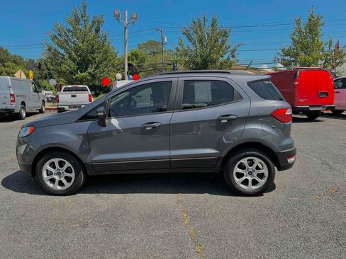 Used 2019 Ford EcoSport SE image 4