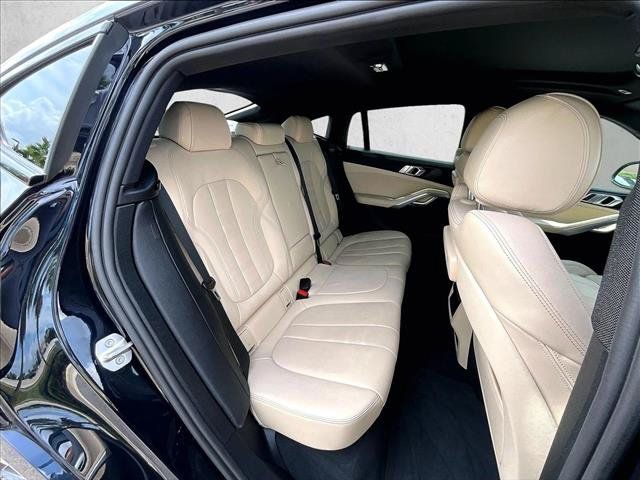 Used 2022 BMW X6 xDrive40i w/ M Sport Package AWD/4WD image 26