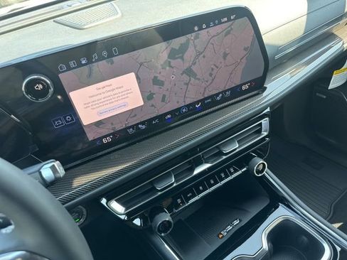 New 2026 Chevrolet Traverse High Country image 26