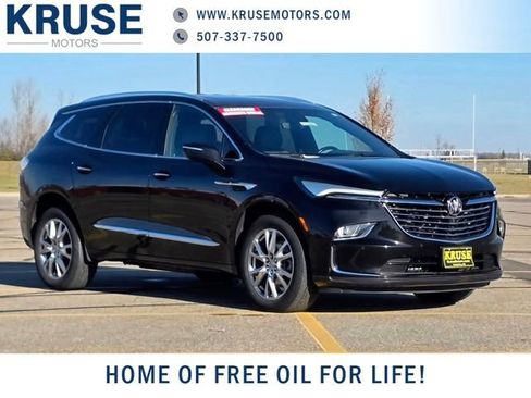 Used 2023 Buick Enclave Premium image 1