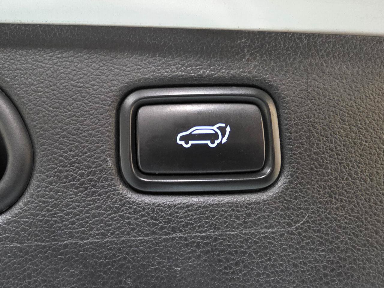 Used 2016 Hyundai Tucson Limited AWD/4WD image 22