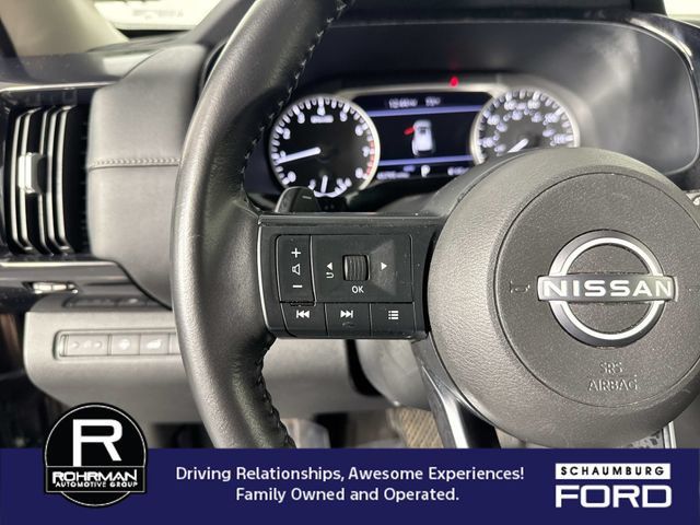 Used 2025 Nissan Pathfinder SV AWD/4WD image 12