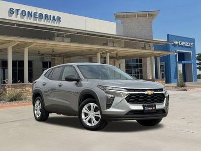 Used 2025 Chevrolet Trax LS