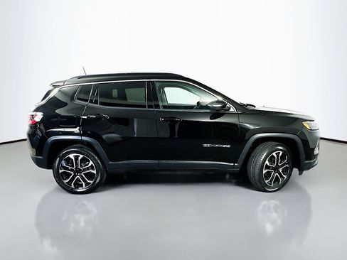 Used 2022 Jeep Compass Limited AWD/4WD image 8