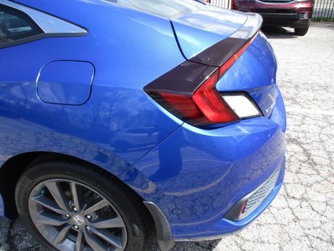 Used 2019 Honda Civic EX image 15