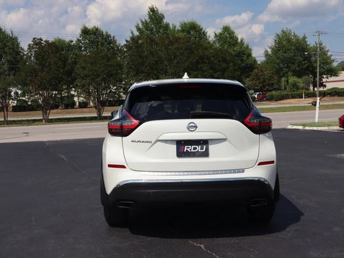 Used 2020 Nissan Murano S w/ Technology Package FWD image 9