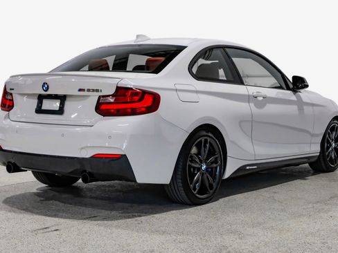 Used 2016 BMW M235i xDrive Coupe image 6